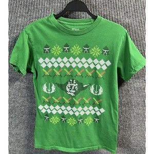 Star Wars Shirt Young Mens Small Green Pullover Yoda Christmas Graphic Lucasfilm